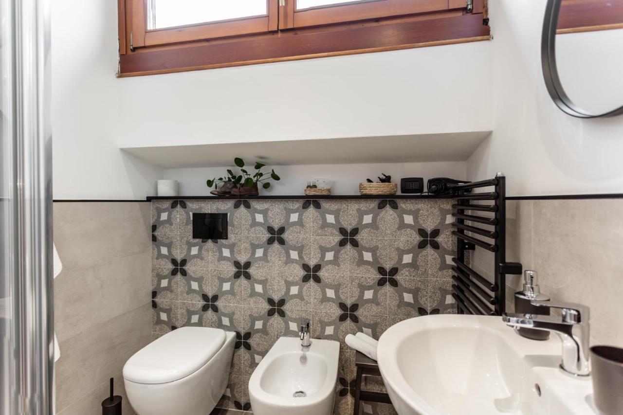 Ca' Marchesi Apartments Sernio Bagian luar foto