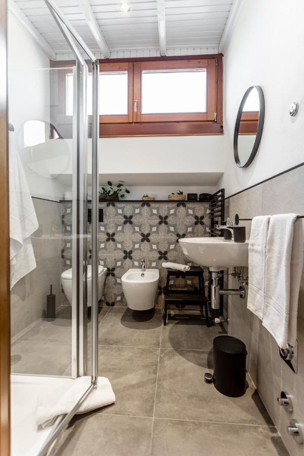 Ca' Marchesi Apartments Sernio Bagian luar foto