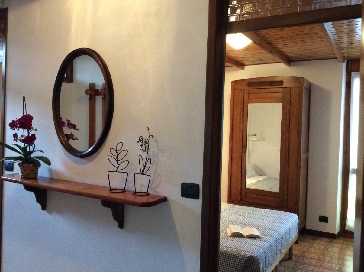 Ca' Marchesi Apartments Sernio Bagian luar foto