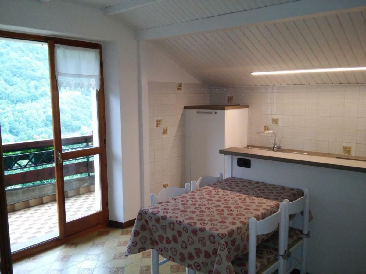 Ca' Marchesi Apartments Sernio Bagian luar foto