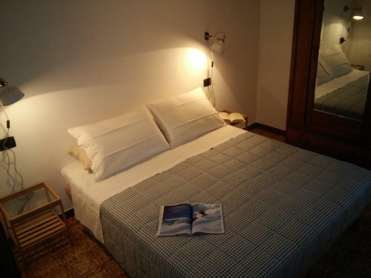 Ca' Marchesi Apartments Sernio Bagian luar foto