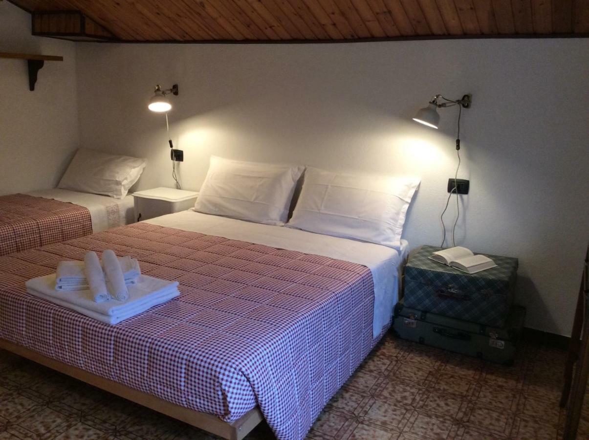 Ca' Marchesi Apartments Sernio Bagian luar foto